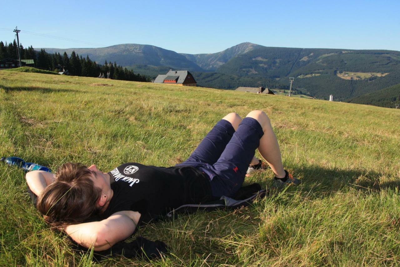 Hostel Klondike Pec pod Sněžkou Eksteriør bilde